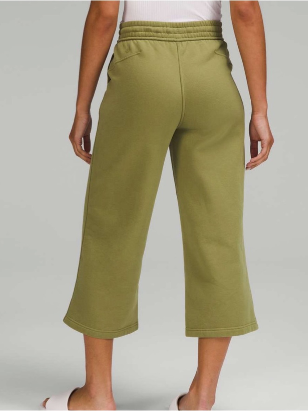 Lululemon Loungeful High-Rise Wide Leg Crop